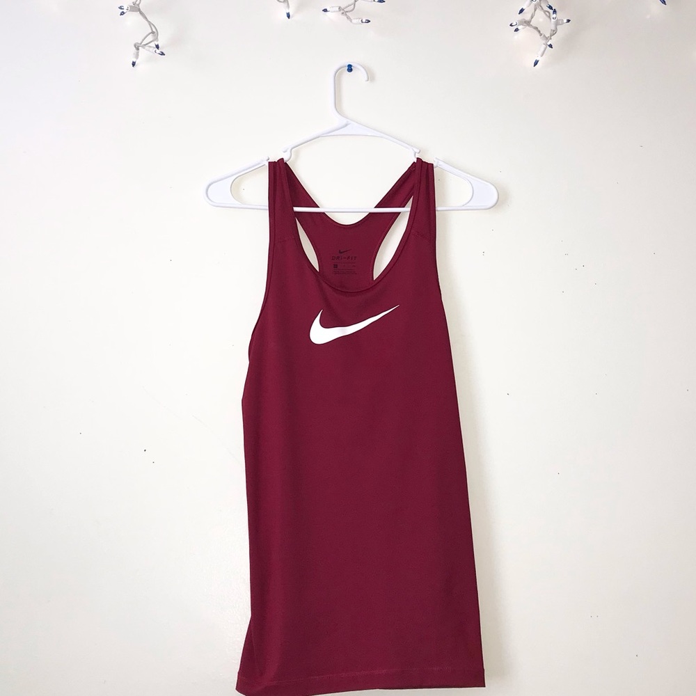 NIKE WORKOUT TOP